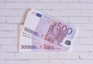 500 евро сувенирные деньги 11-5564