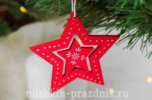 Новогодняя подвеска из дерева "Звезда" 45-3133